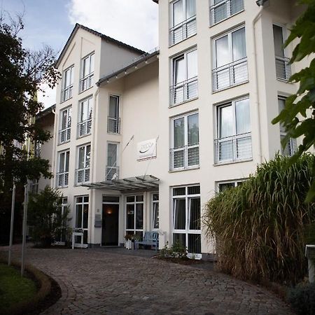 Pepb Schulungshotel 사르쉬테드 외부 사진