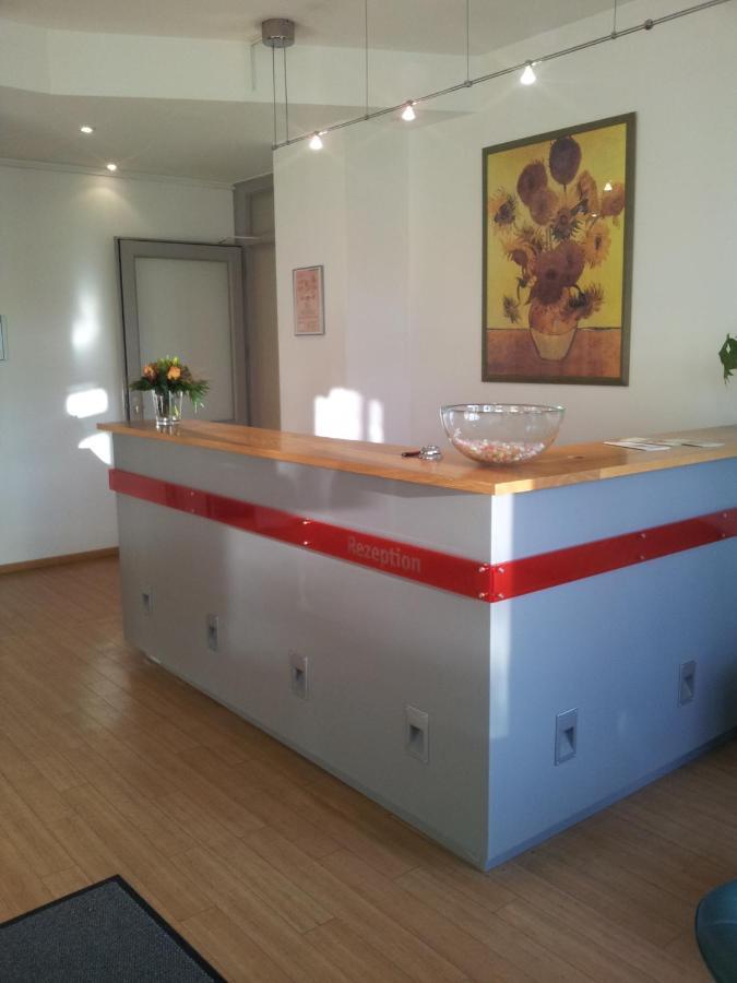 Pepb Schulungshotel 사르쉬테드 외부 사진